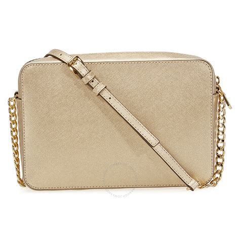 michael kors jet set item pale gold gold wallet|Michael Kors vanilla jet set.